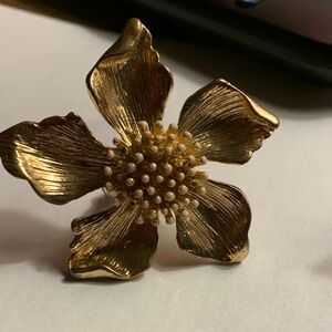 Gold Tone Floral Women Ring
